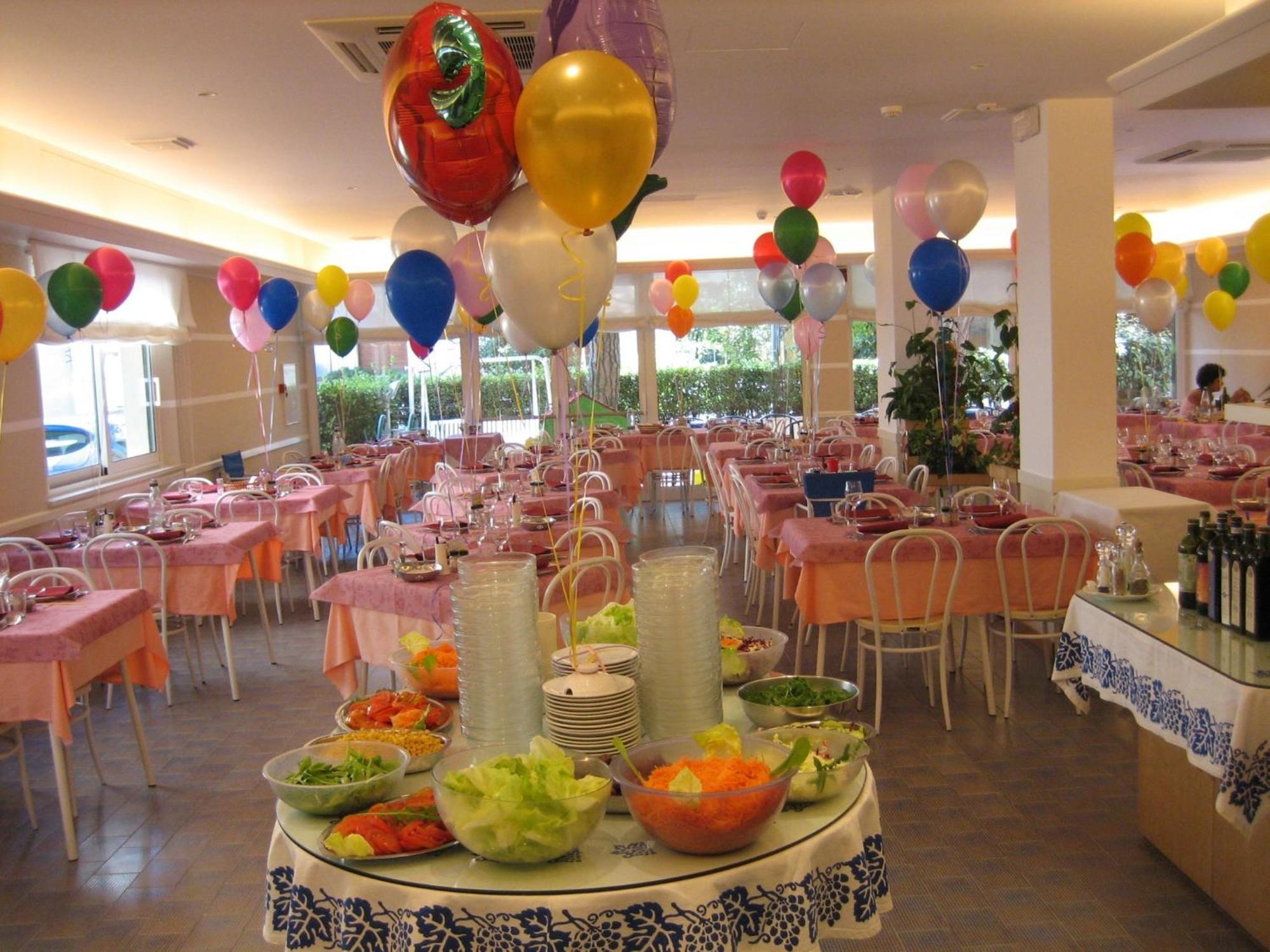 Hotel Nives Riccione Exterior photo