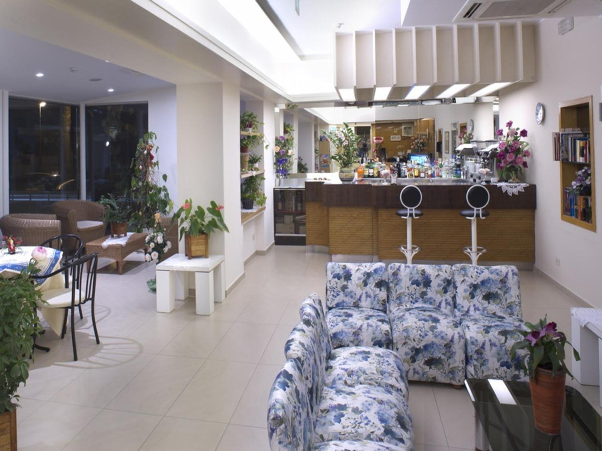 Hotel Nives Riccione Exterior photo